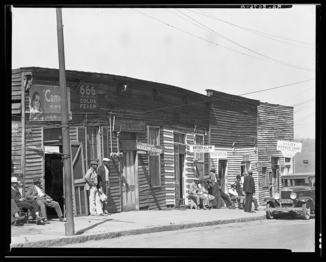 Street Scene, Vicksburg, Mississipp