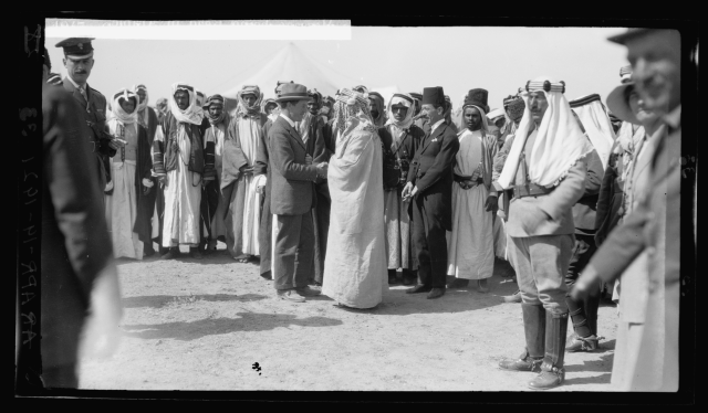 T.E. Lawrence greeting Sharif ‘Abd Allah on 17 April 1921